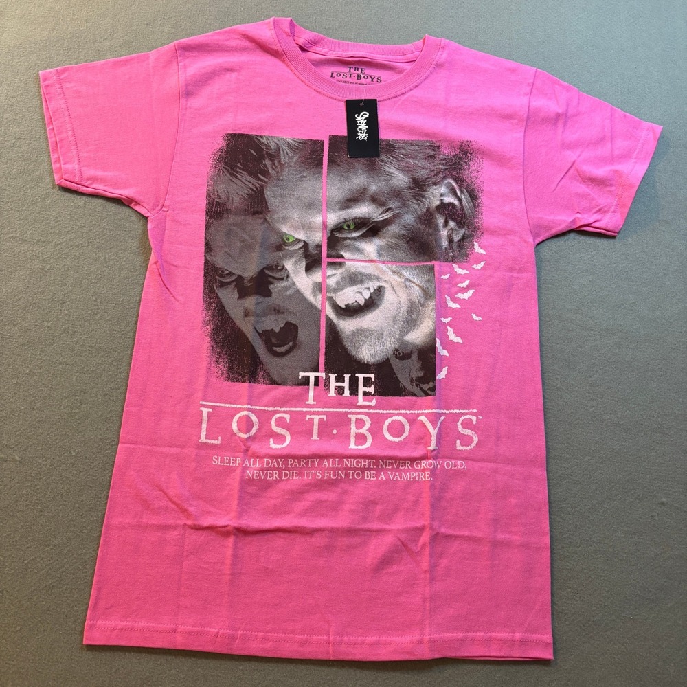 The Lost Boys Graphic T-Shirt Mens S Pink Horror Movie Vampire Spencer's NWT
